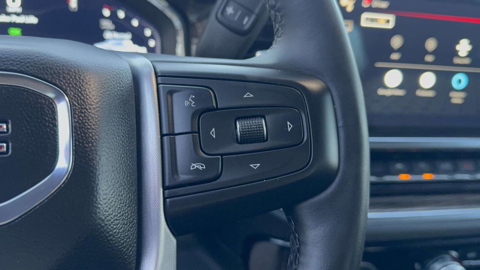 Used 2023 GMC Sierra 1500 Elevation image 18