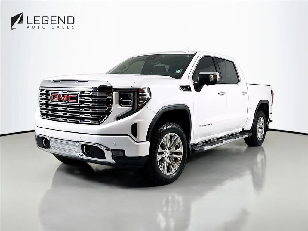 Used 2023 GMC Sierra 1500 Denali w/ Technology Package AWD/4WD image 1