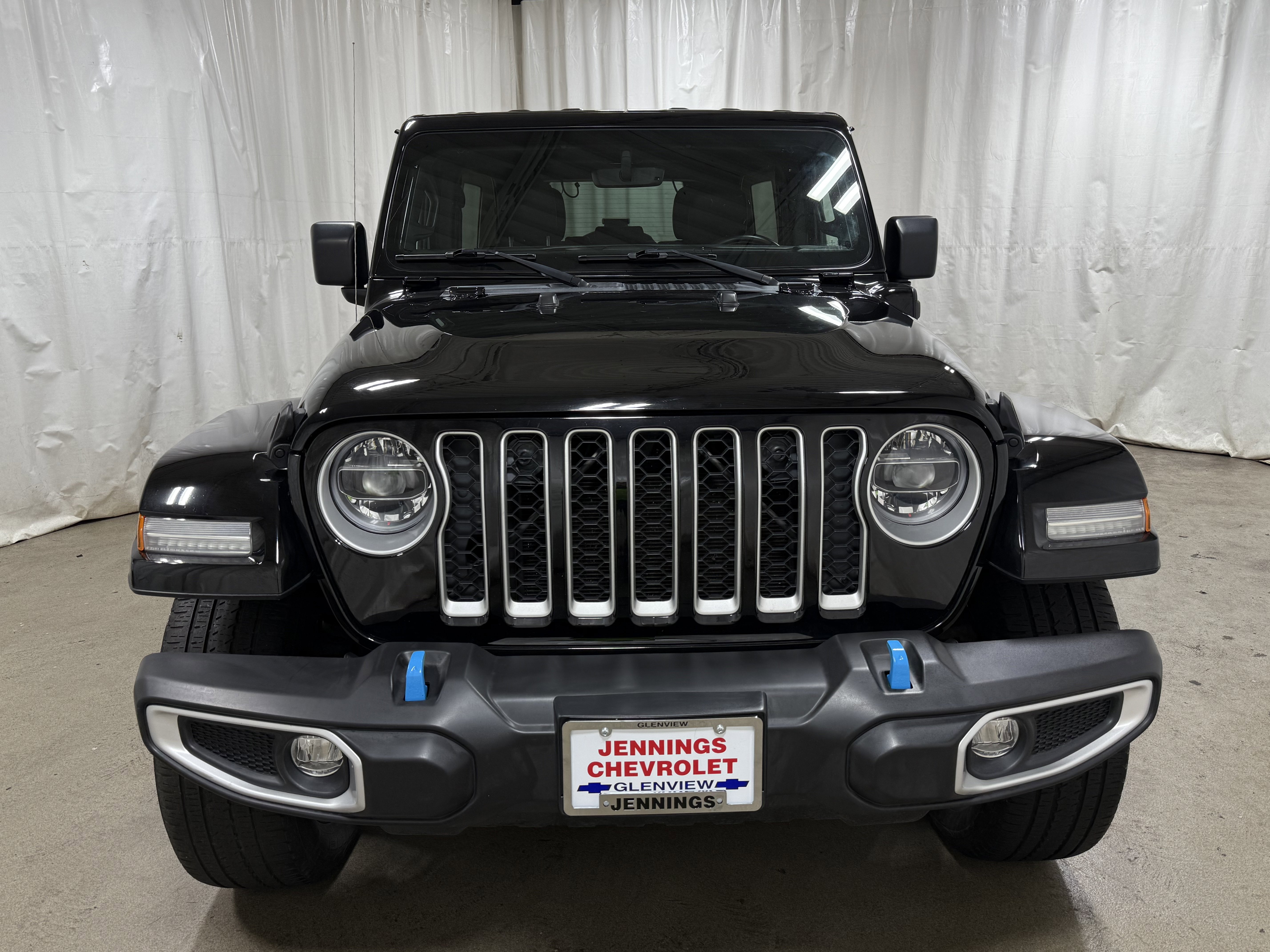 Used 2022 Jeep Wrangler Unlimited Sahara image 2