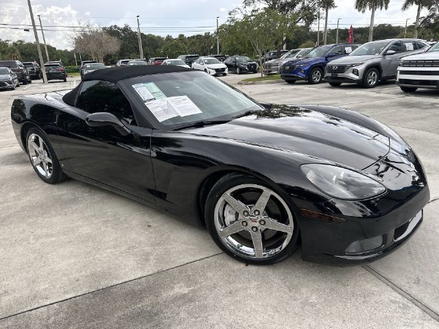 Used 2008 Chevrolet Corvette Convertible w/ Preferred Equipment Group RWD image 17