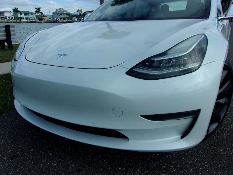 Used 2020 Tesla Model 3 Performance image 4
