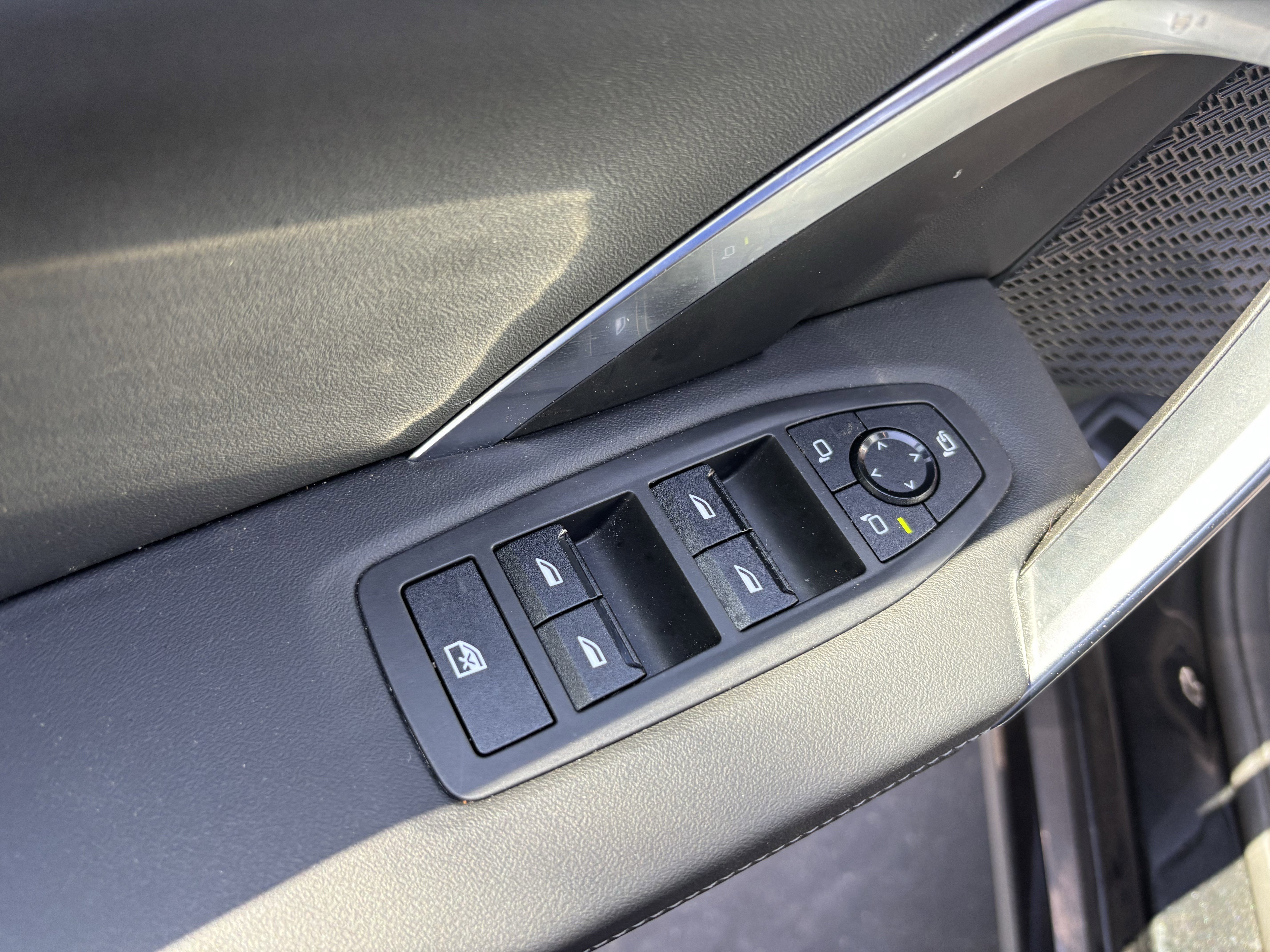 Used 2026 BMW X1 xDrive28i image 15