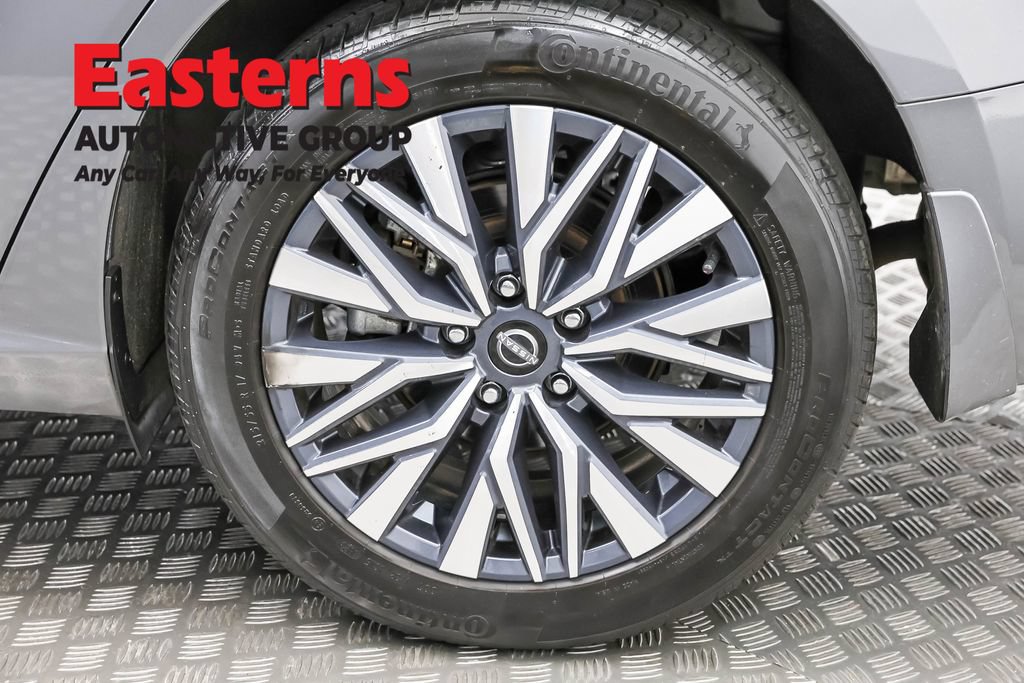 Used 2024 Nissan Altima 2.5 SV w/ SV Premium Package AWD/4WD image 31