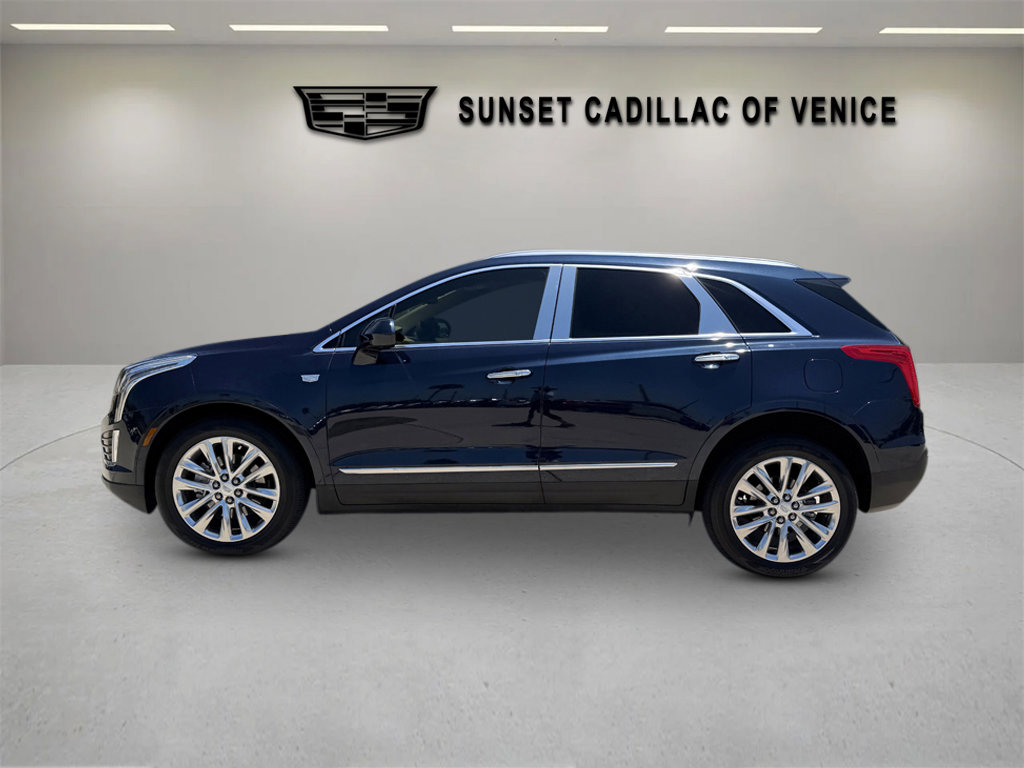Used 2017 Cadillac XT5 Platinum AWD/4WD image 5