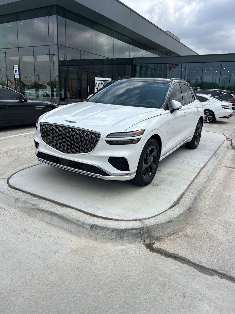 New 2026 Genesis GV70 2.5T Advanced