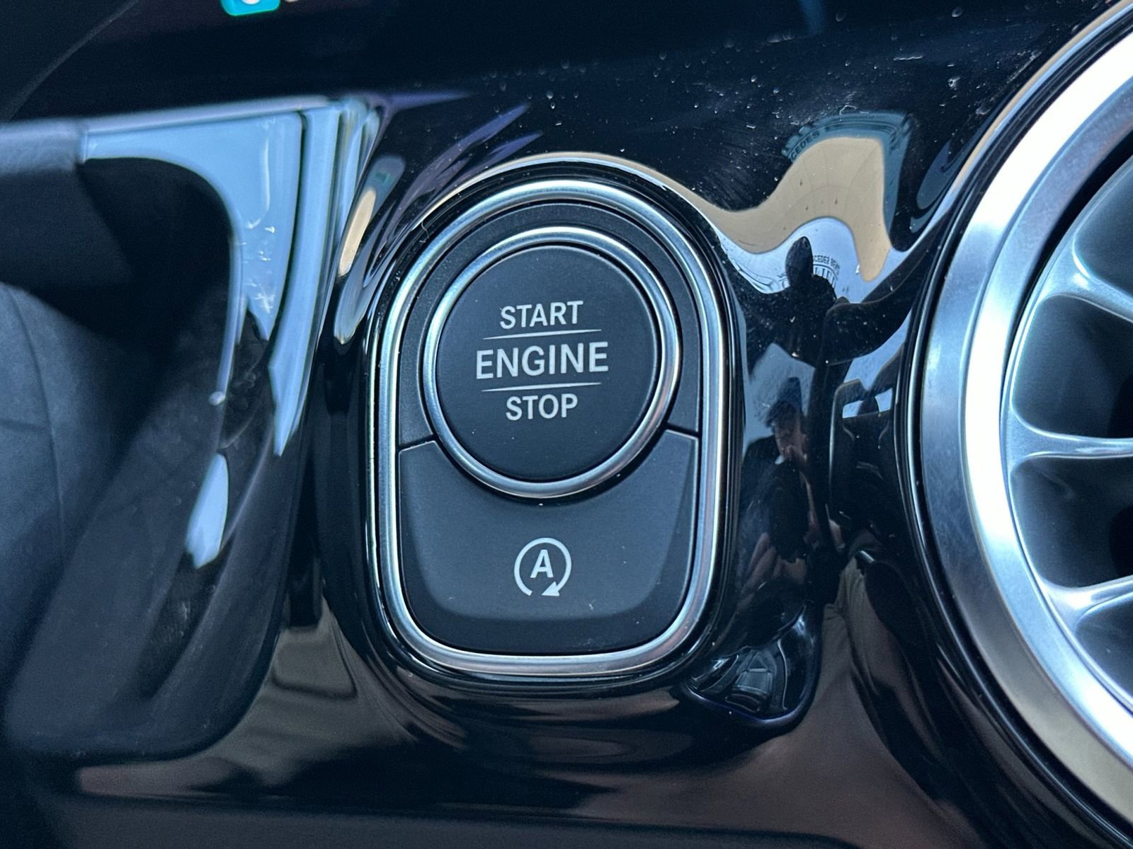 Certified 2024 Mercedes-Benz GLA 35 AMG 4MATIC image 25