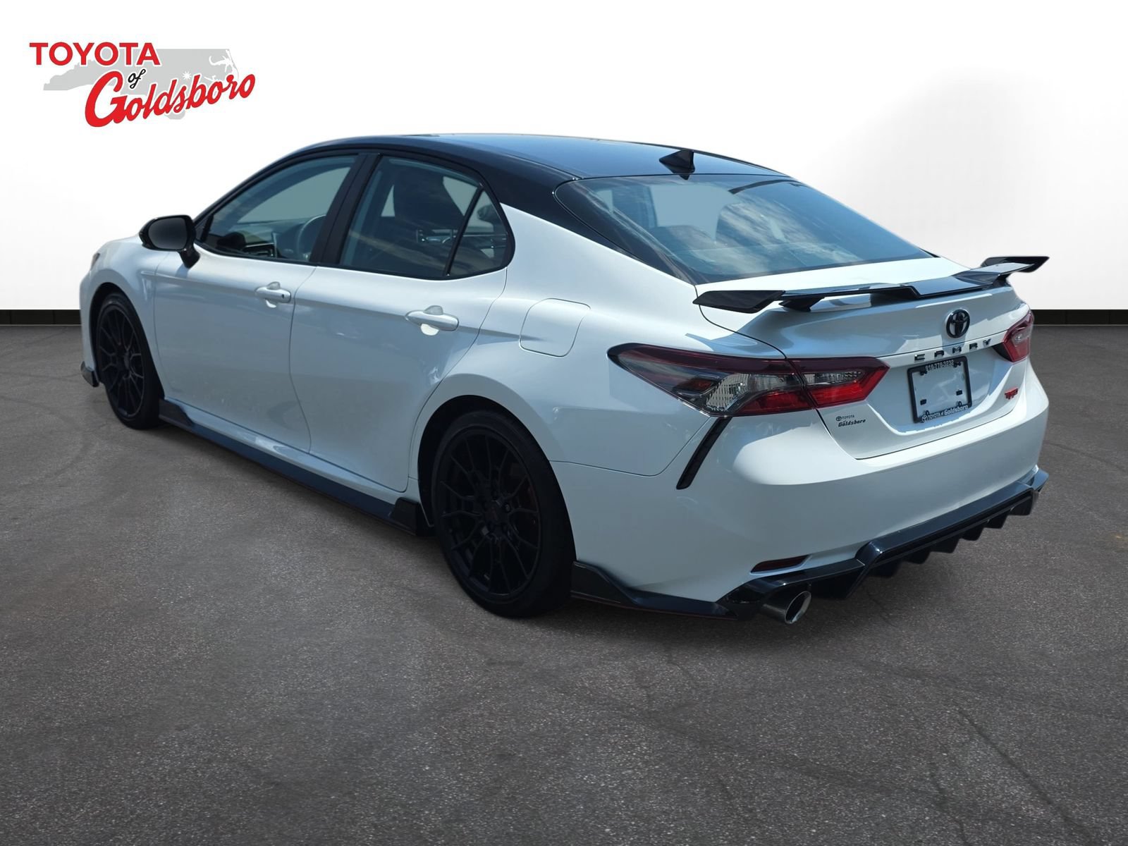 Used 2023 Toyota Camry TRD w/ TRD Package w/JBL Audio FWD image 7