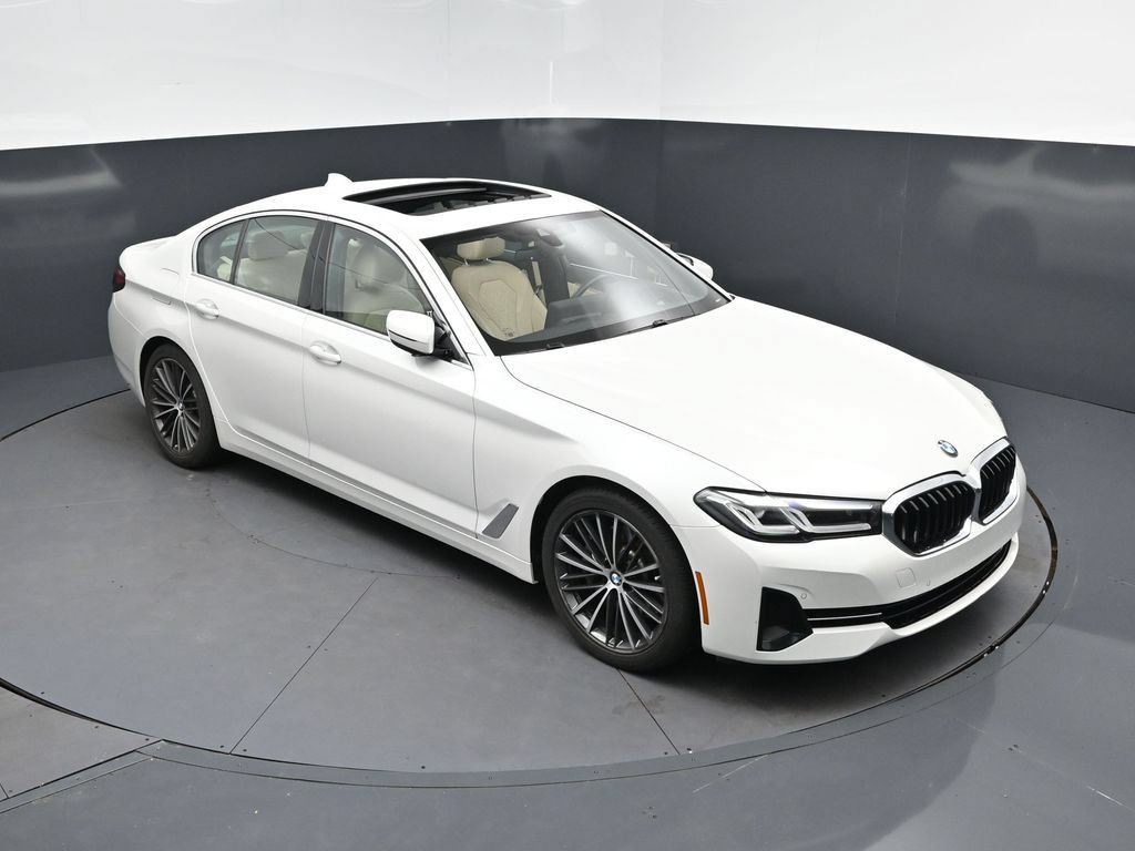 Certified 2023 BMW 530i w/ Premium Package RWD image 36
