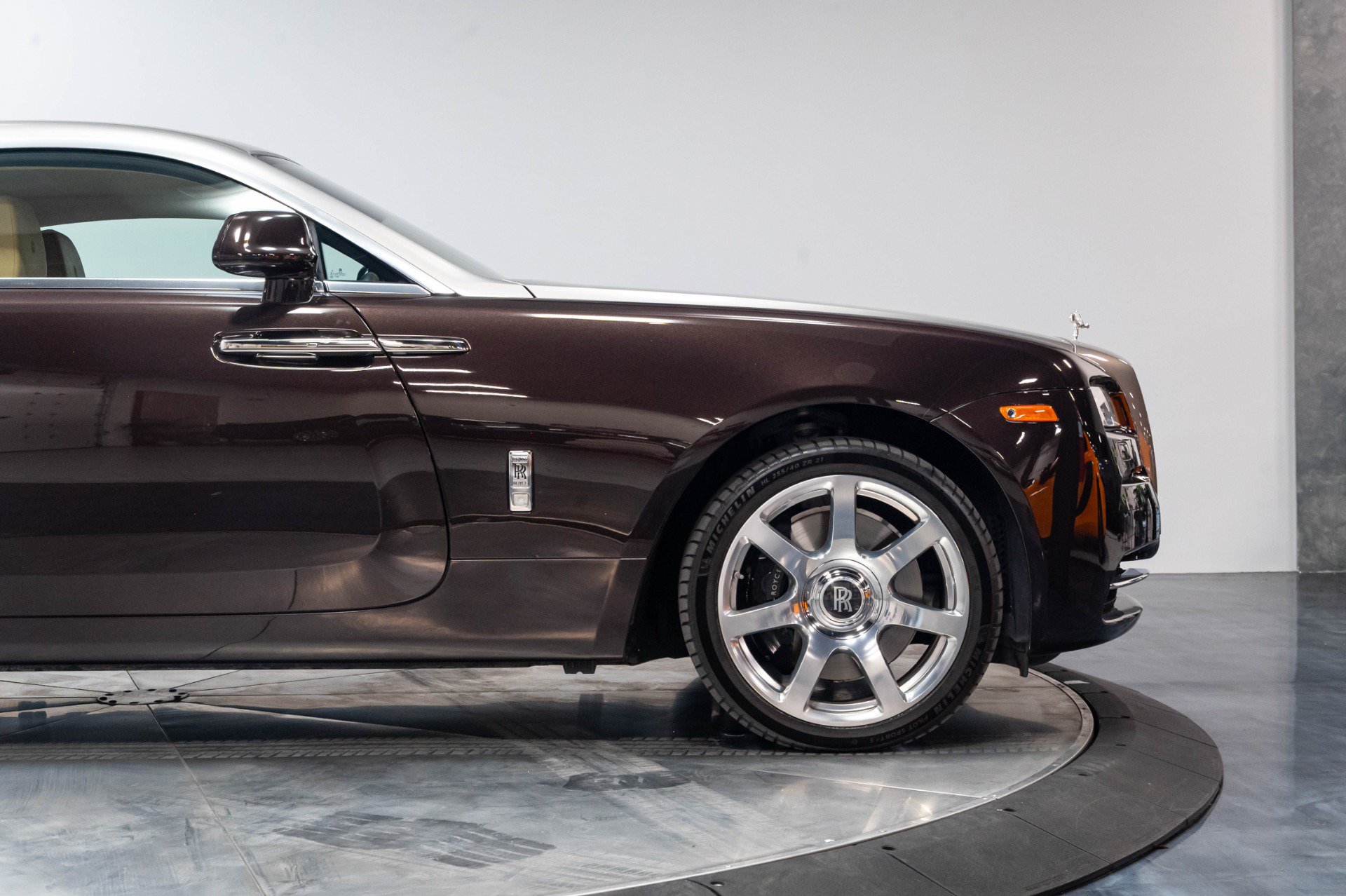 Used 2014 Rolls-Royce Wraith RWD image 22