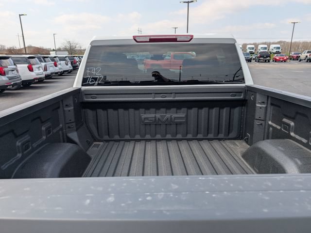 New 2026 GMC Sierra 1500 SLE AWD/4WD image 9