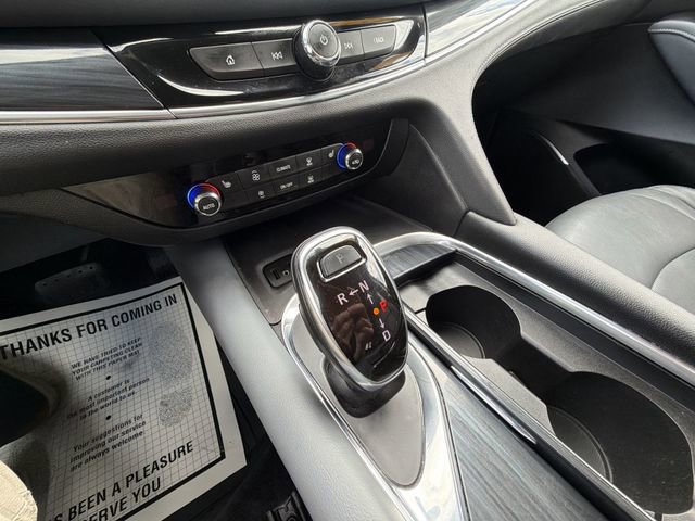 Used 2019 Buick Enclave Essence AWD/4WD image 20