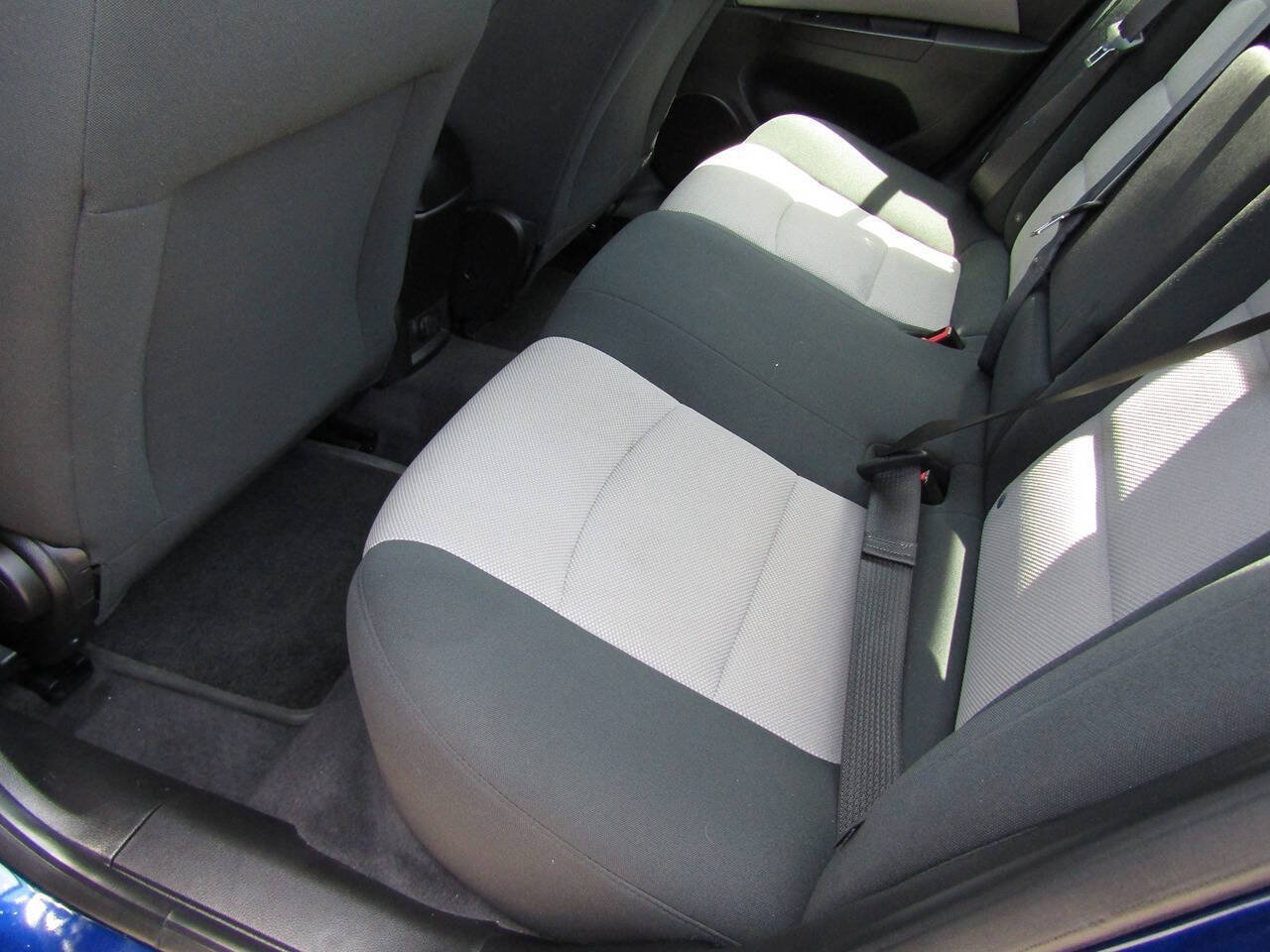 Used 2012 Chevrolet Cruze LS w/ Connectivity Package FWD image 15