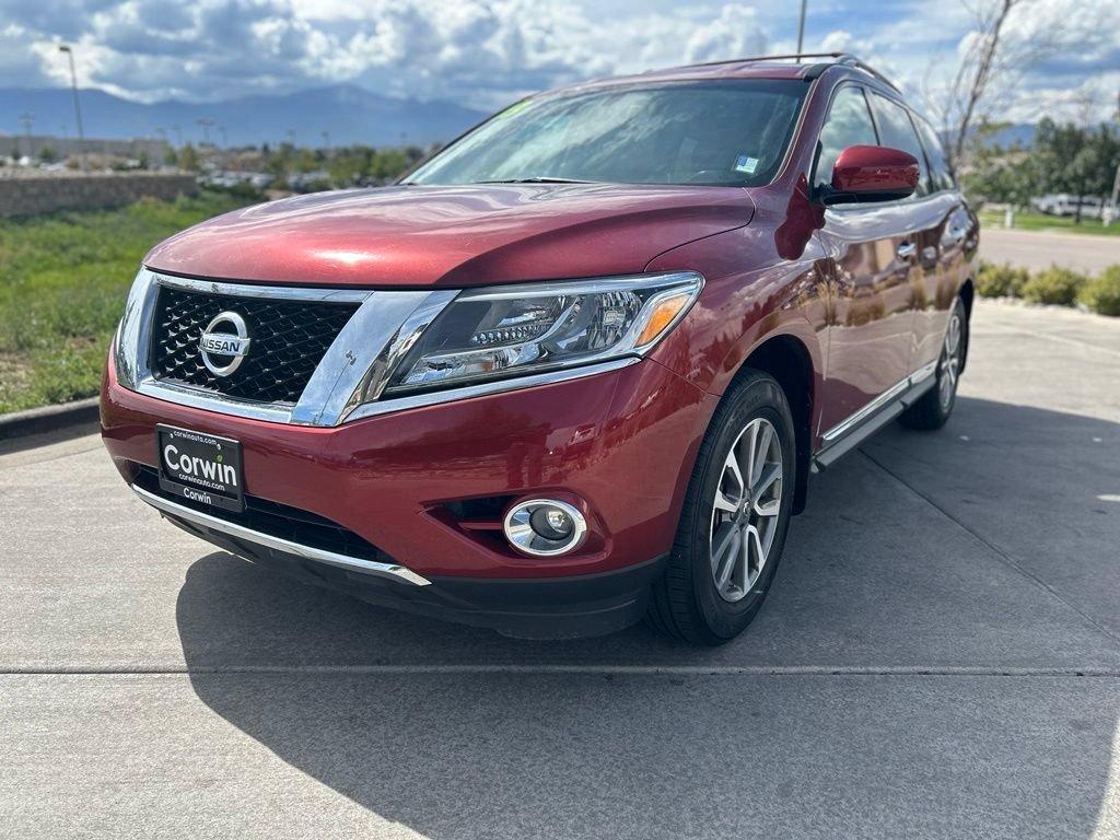 Used 2013 Nissan Pathfinder SL AWD/4WD image 3