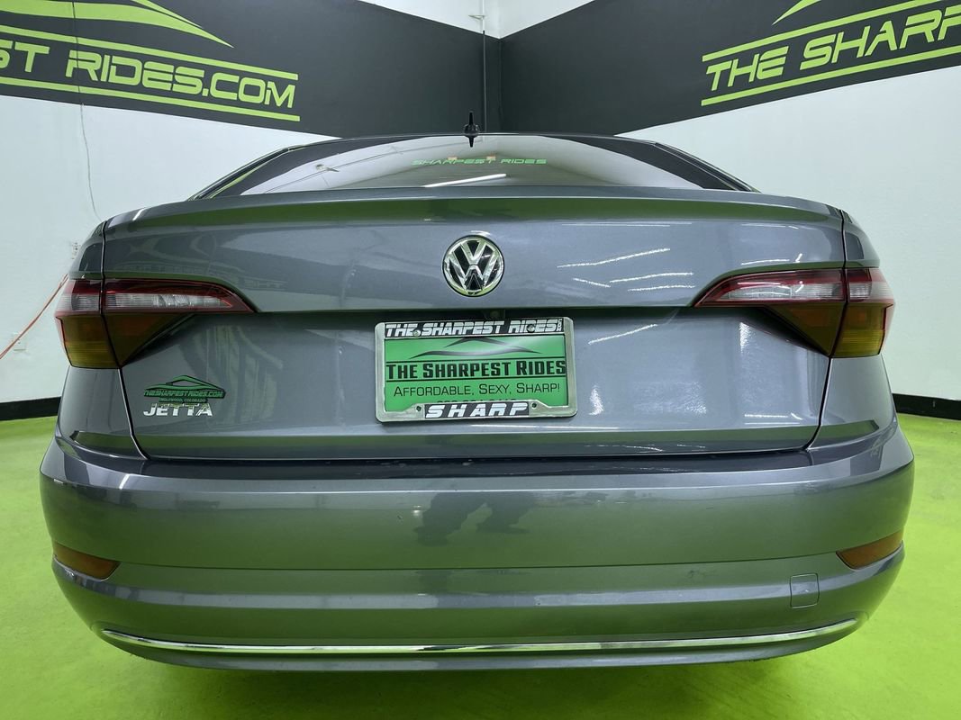 Used 2019 Volkswagen Jetta SE image 8