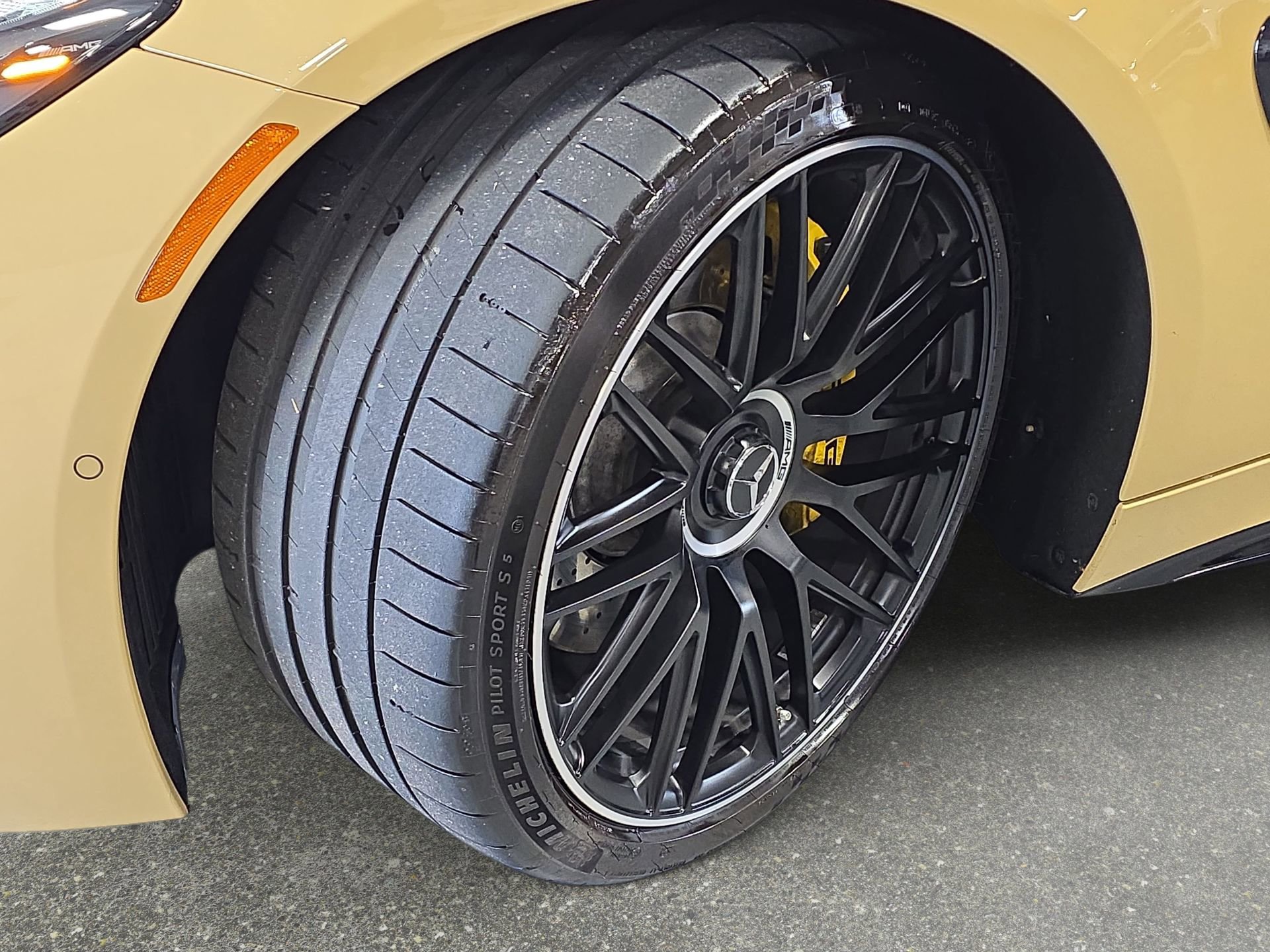 Certified 2025 Mercedes-Benz AMG GT 63 image 29