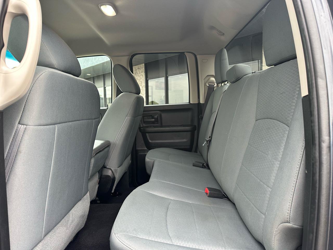 Used 2017 RAM 1500 ST w/ SXT Appearance Group AWD/4WD image 14