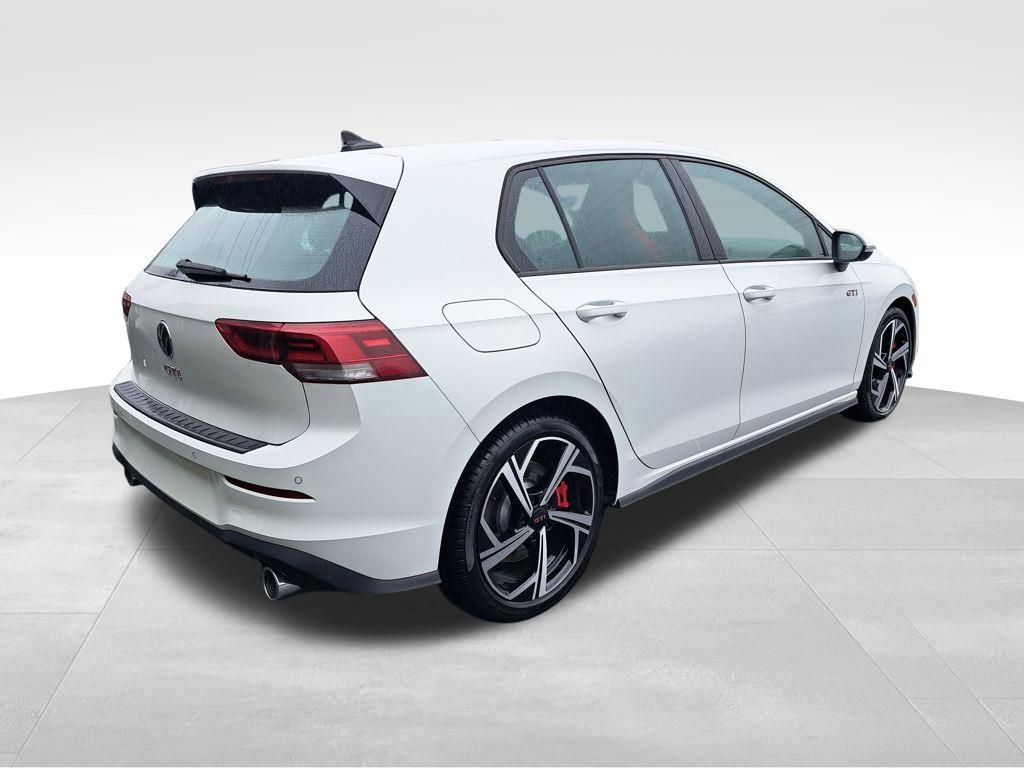 New 2026 Volkswagen GTI SE FWD image 6
