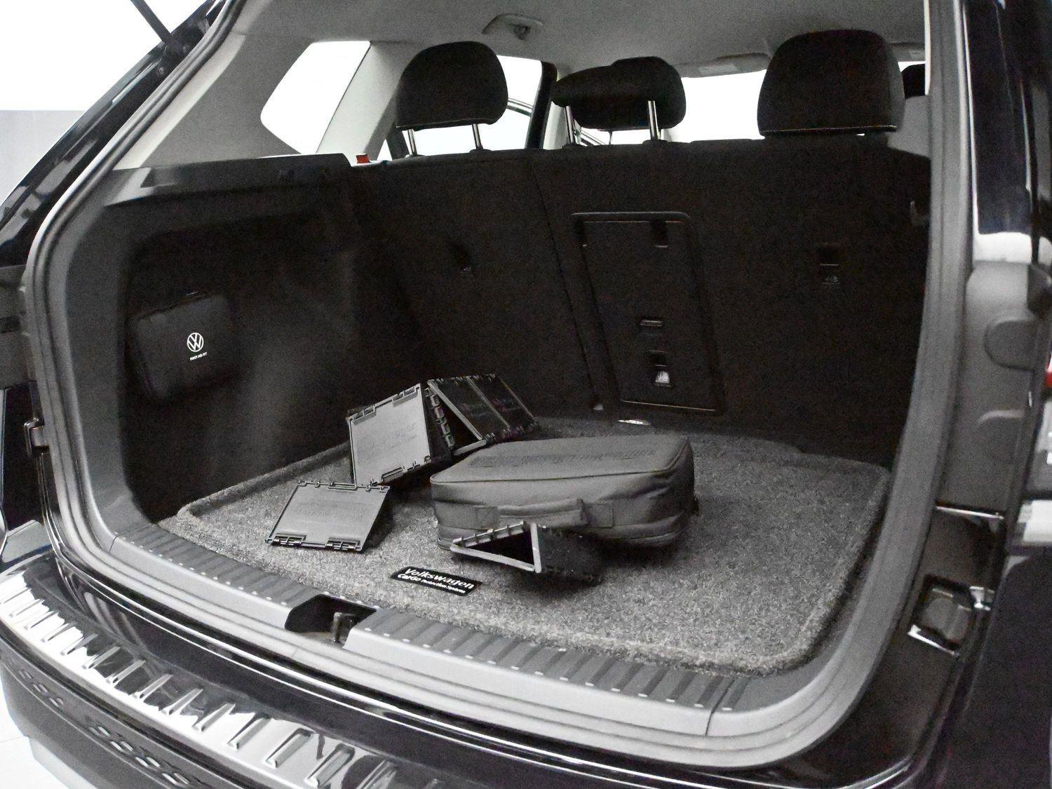 Certified 2025 Volkswagen Taos S w/ Taos Adventure Package (SXB) AWD/4WD image 12