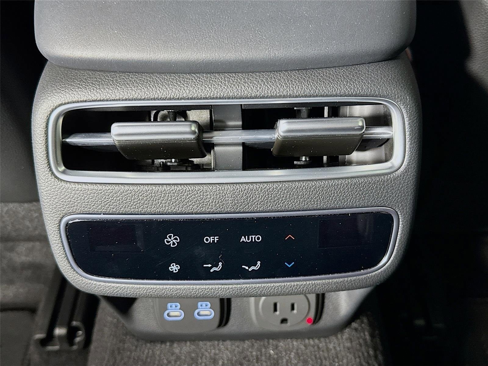 New 2026 Genesis GV70 2.5T Sport Prestige AWD/4WD image 27