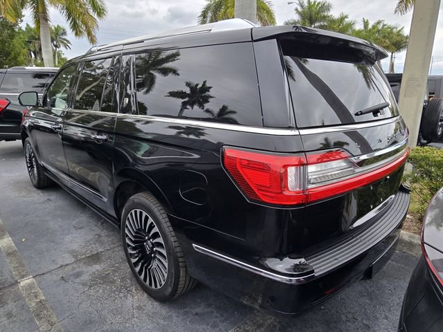 Used 2018 Lincoln Navigator L Black Label AWD/4WD image 3