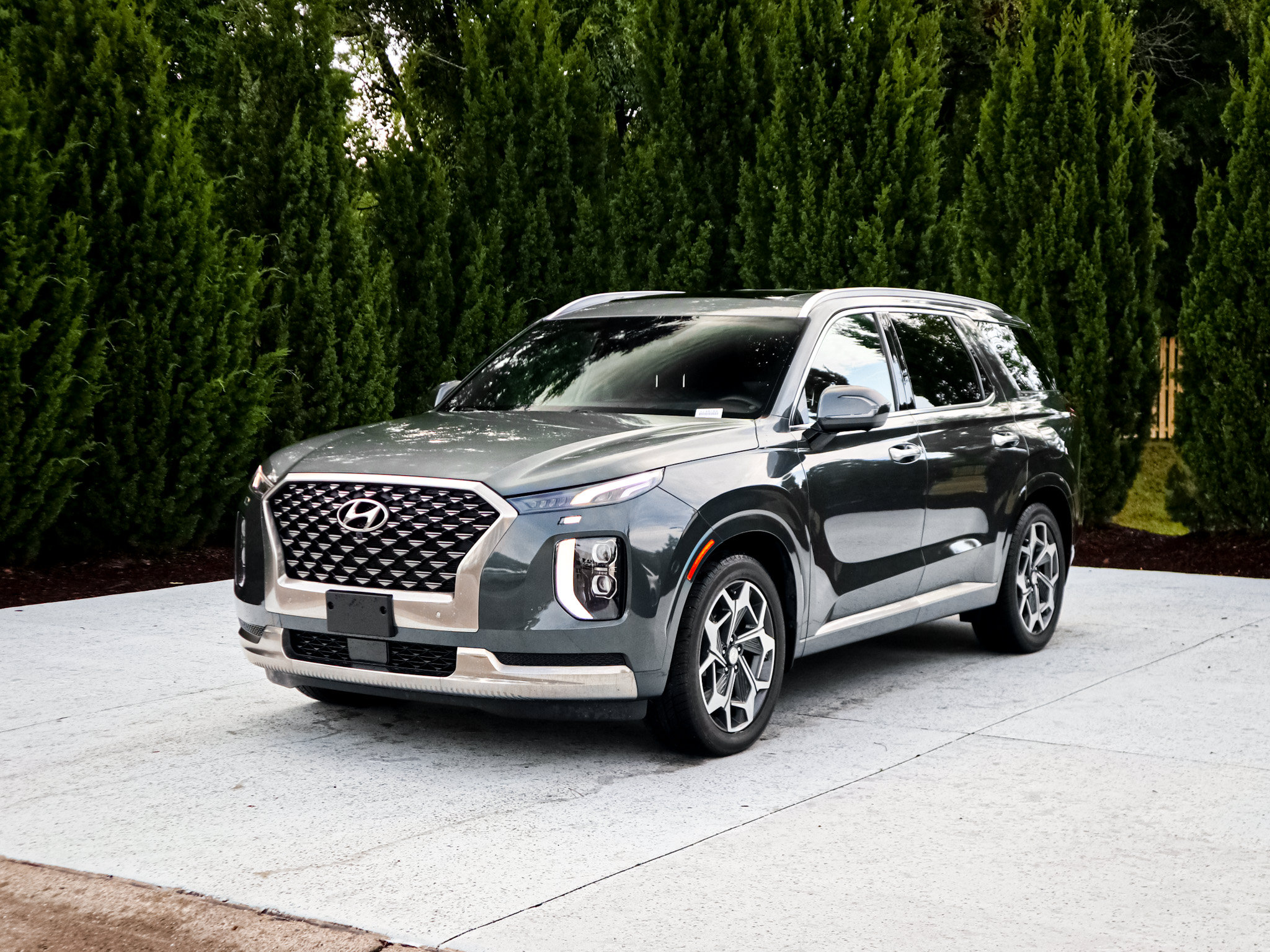 Used 2022 Hyundai Palisade Calligraphy w/ Winter Package FWD image 5