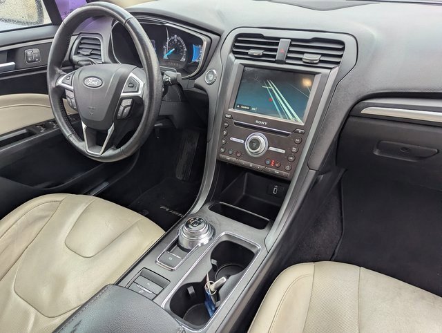 Used 2018 Ford Fusion Energi Titanium image 31