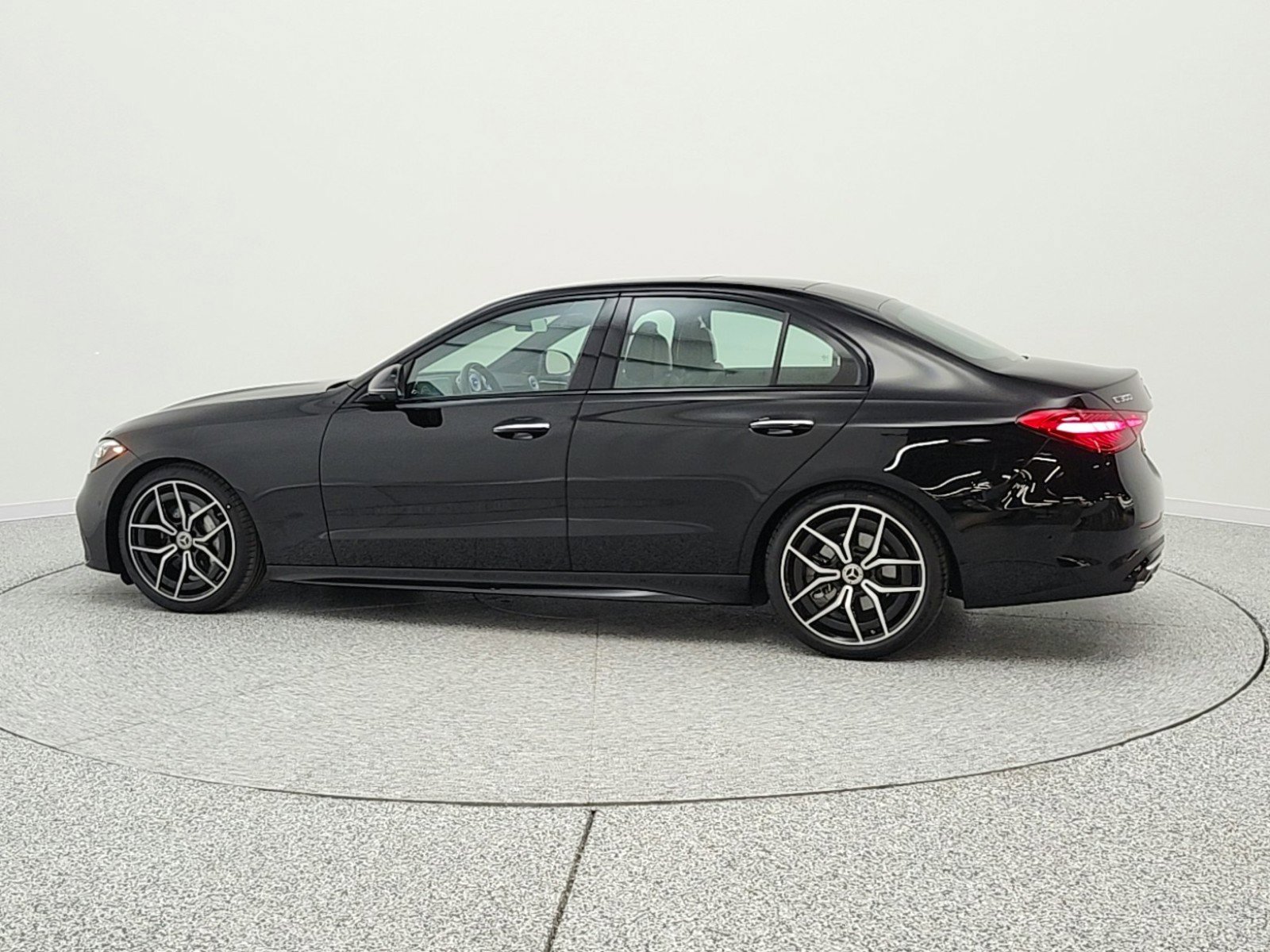 Used 2022 Mercedes-Benz C 300 Sedan image 8