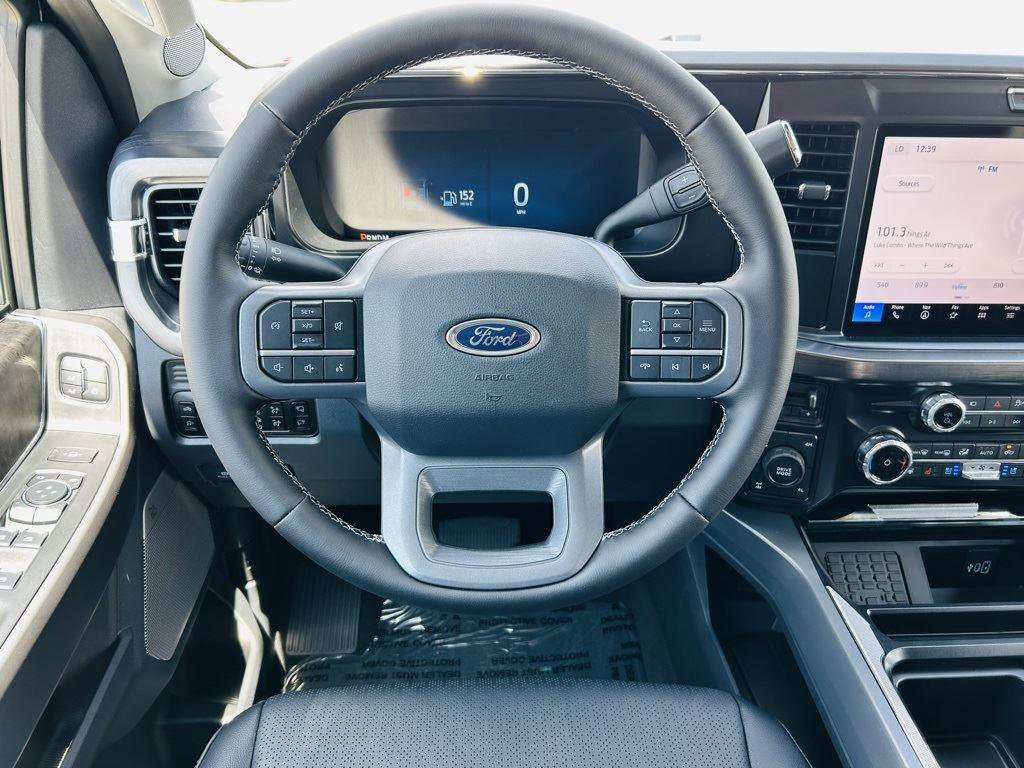 New 2025 Ford F250 Lariat w/ Black Appearance Package image 19