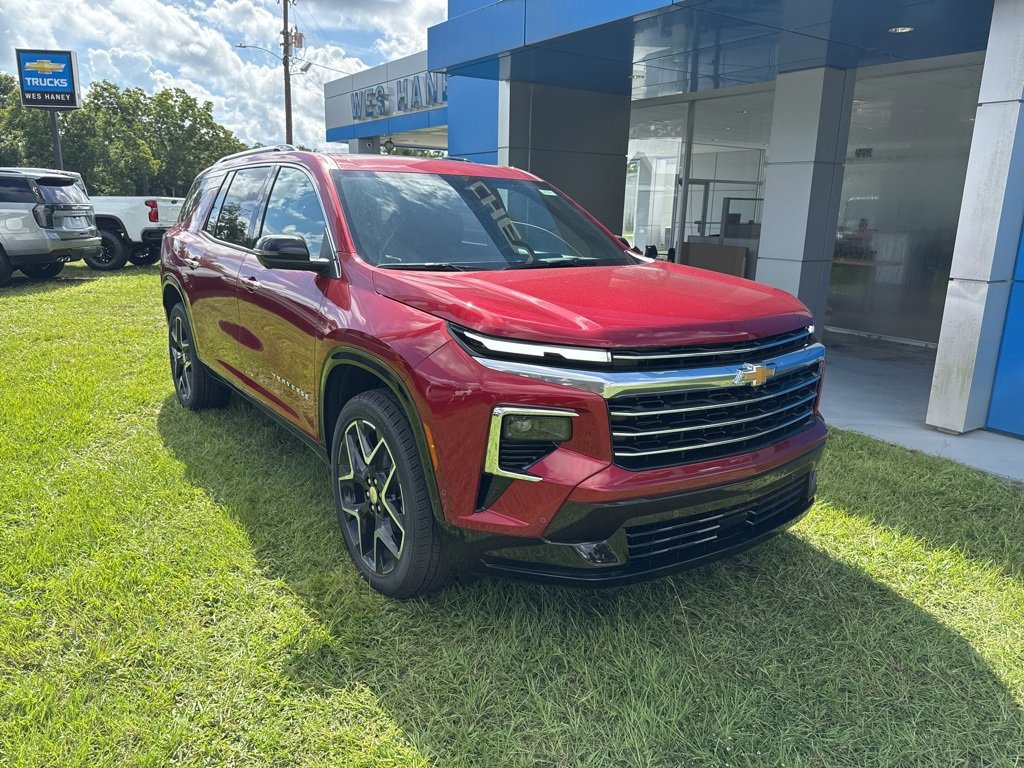 New 2025 Chevrolet Traverse High Country w/ LPO, Floor Liner Package image 2