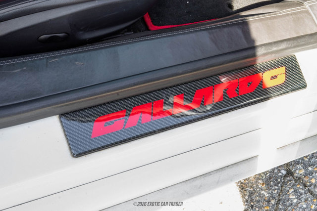 Used 2004 Lamborghini Gallardo image 43