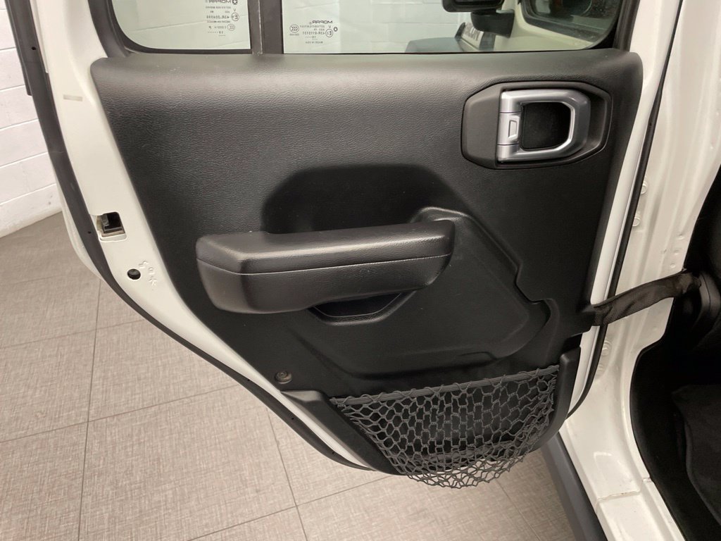 Used 2020 Jeep Wrangler Unlimited Rubicon AWD/4WD image 24