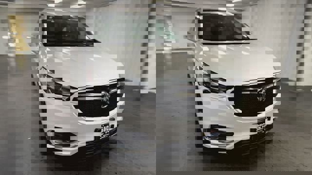 Certified 2021 Buick Enclave Essence w/ Sport Touring Edition image 3