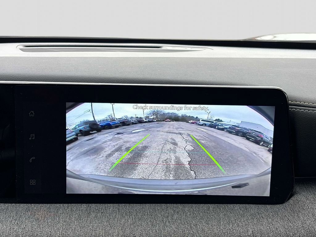 Used 2026 Nissan Kicks SV w/ SV Premium Package image 22