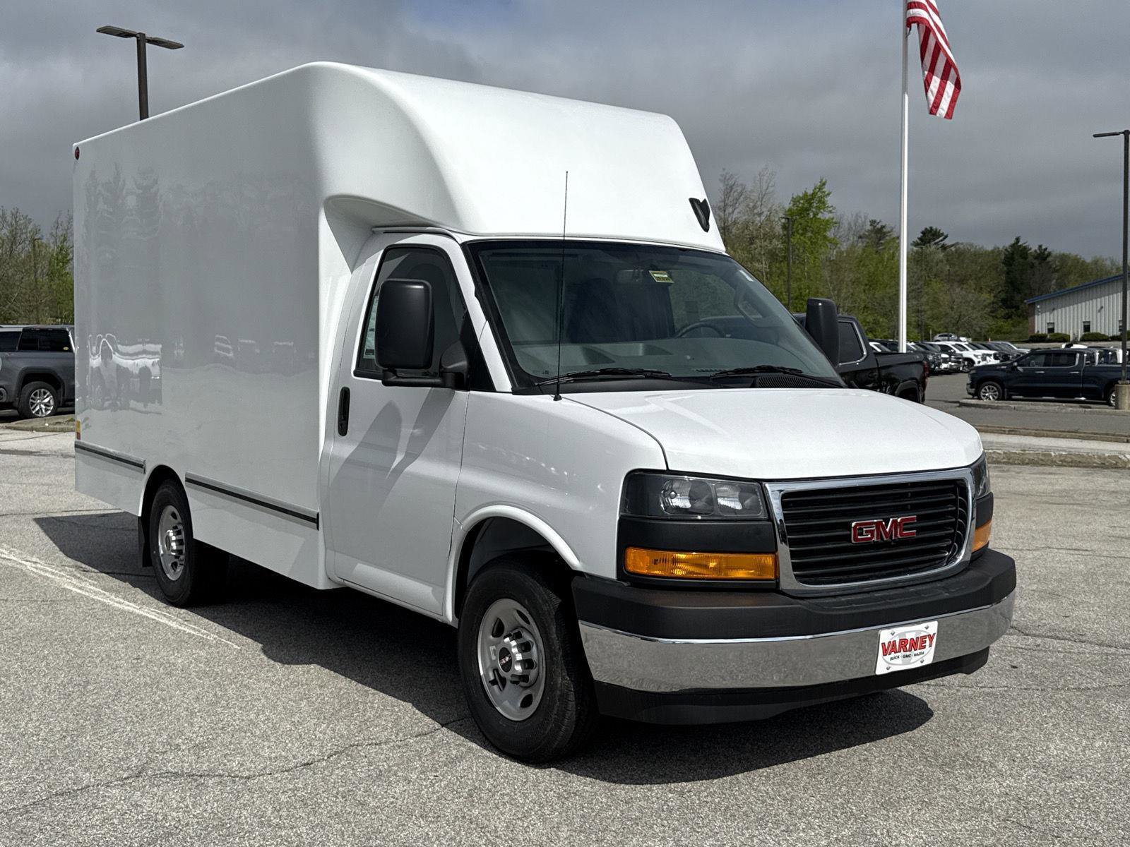 New 2025 GMC Savana 3500 w/ Power Convenience Package image 4