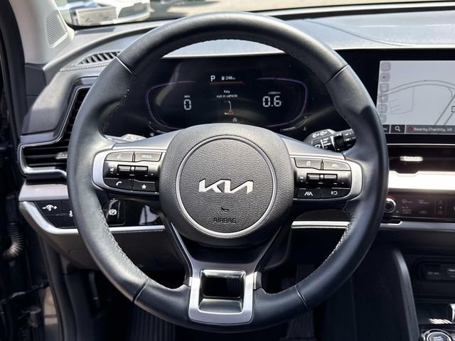 Used 2024 Kia Sportage EX FWD image 16