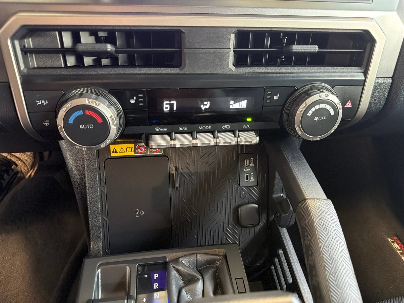 Used 2025 Toyota 4Runner TRD Off-Road AWD/4WD image 24