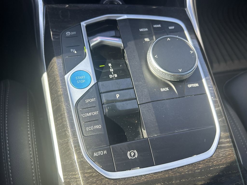 Used 2024 BMW i4 eDrive40 w/ Convenience Package image 20