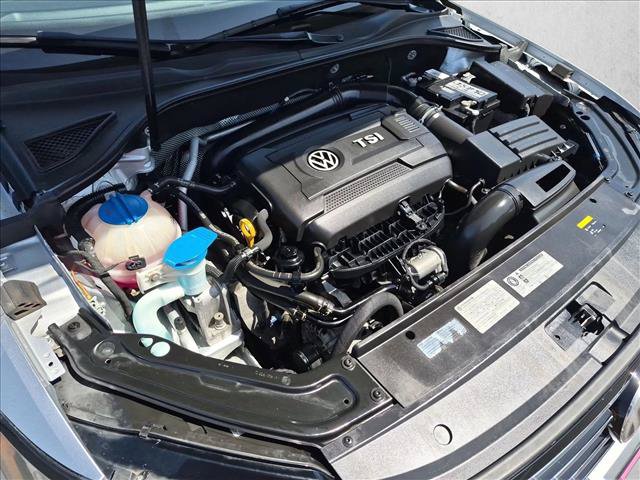 Used 2017 Volkswagen Passat 1.8T S FWD image 21