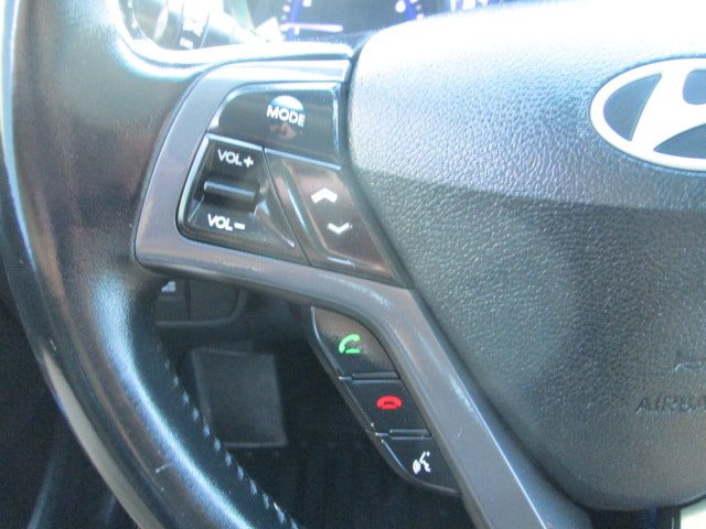Used 2014 Hyundai Veloster Turbo FWD image 17