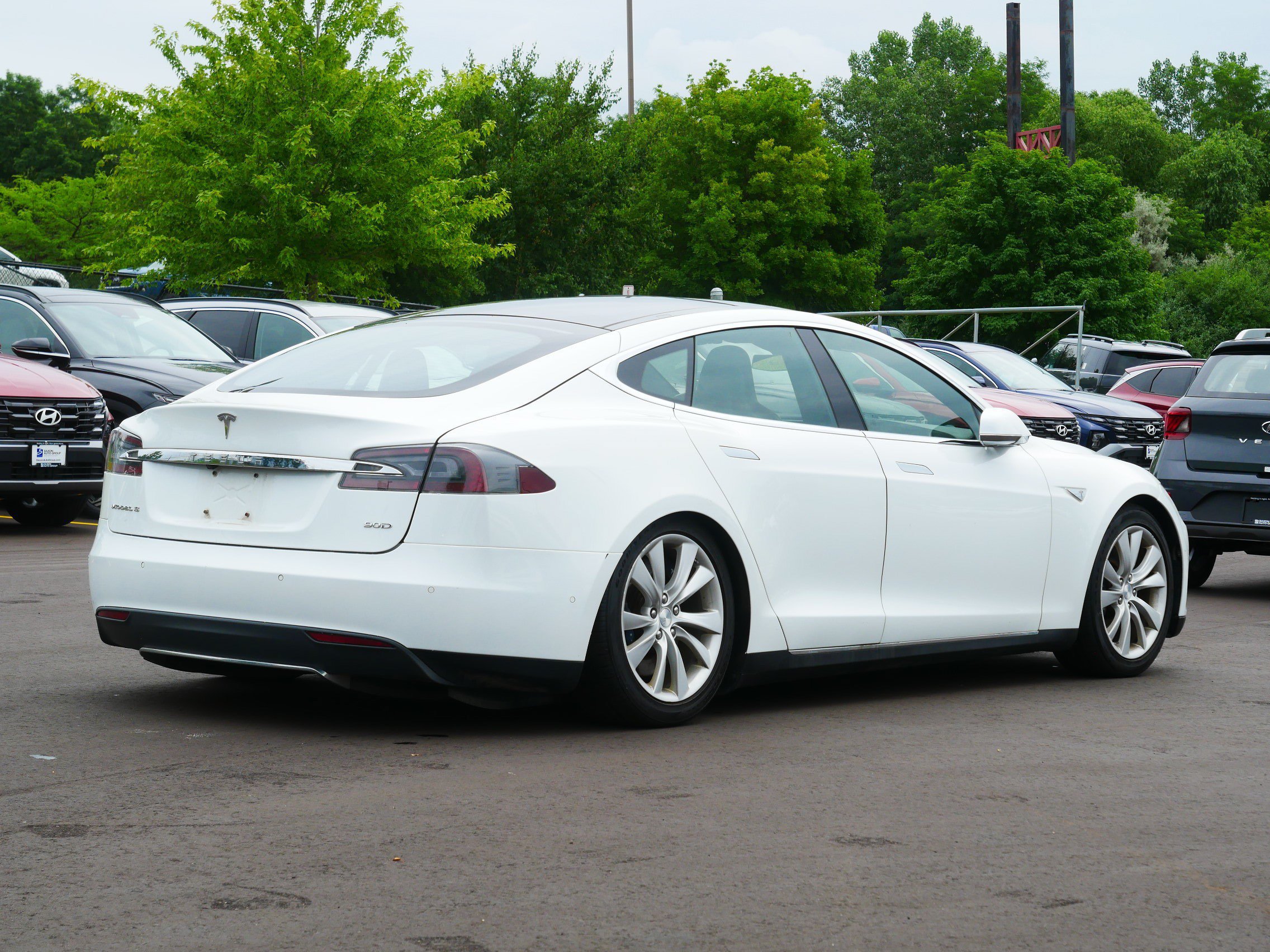 Used 2015 Tesla Model S 90D AWD/4WD image 6