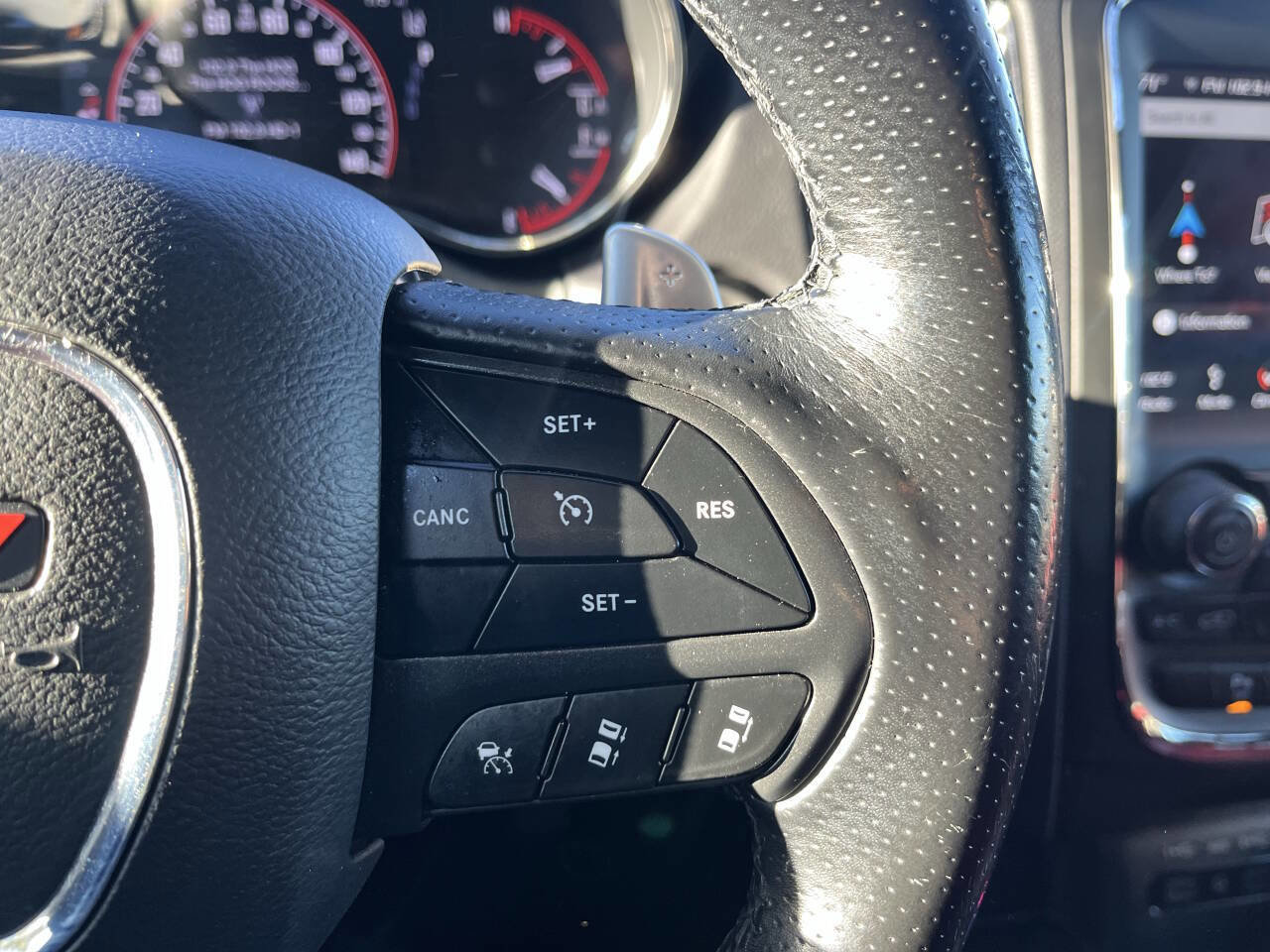 Used 2019 Dodge Durango R/T w/ Technology Group image 16