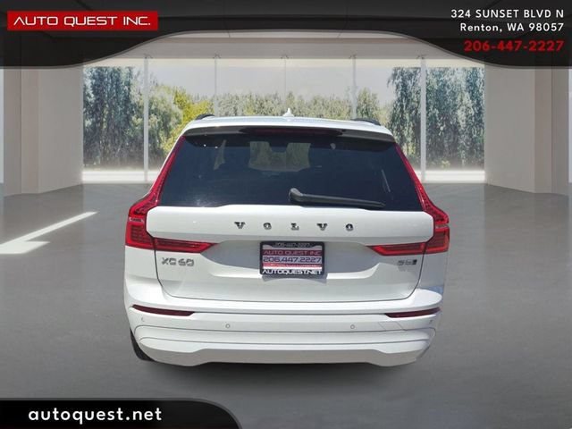 Used 2022 Volvo XC60 B5 Momentum AWD/4WD image 6