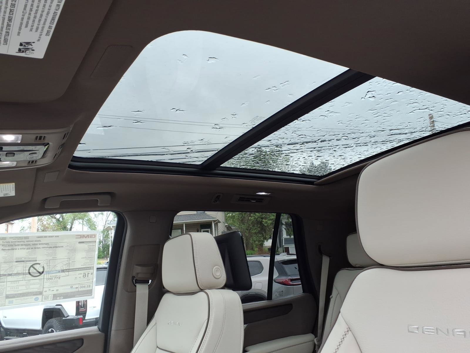 New 2026 GMC Yukon Denali AWD/4WD image 10