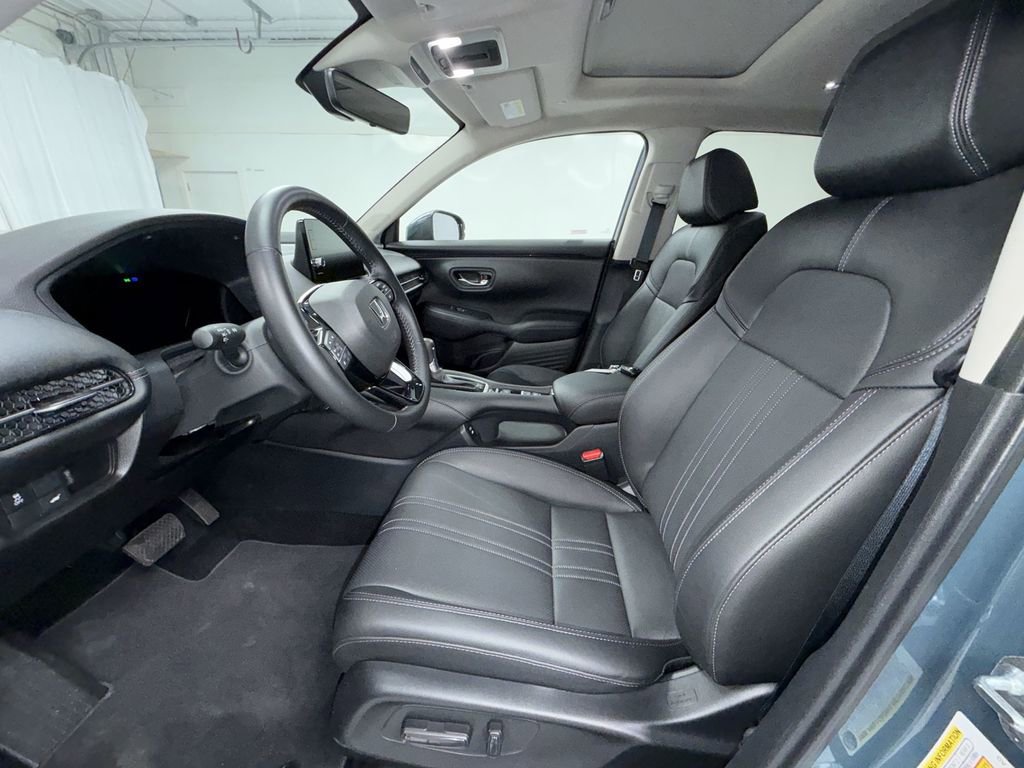 Used 2025 Honda HR-V EX-L image 15