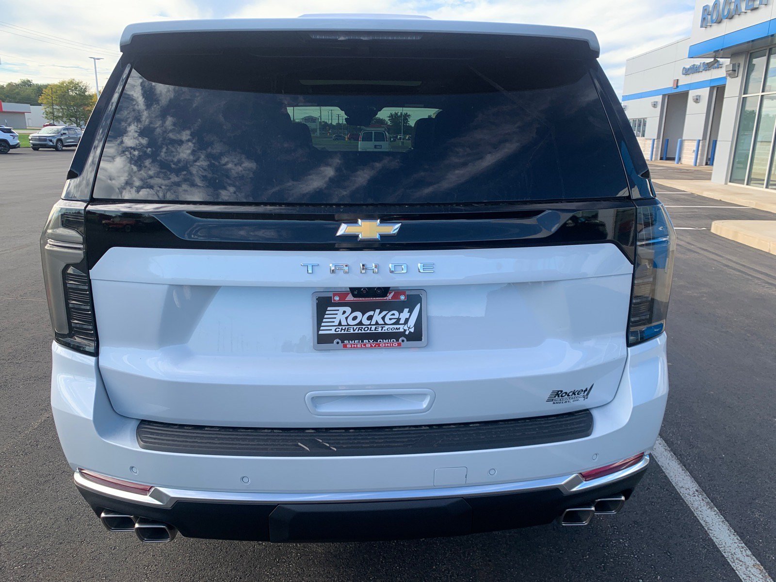 New 2027 Chevrolet Tahoe High Country w/ Sun And Tow Package AWD/4WD image 4