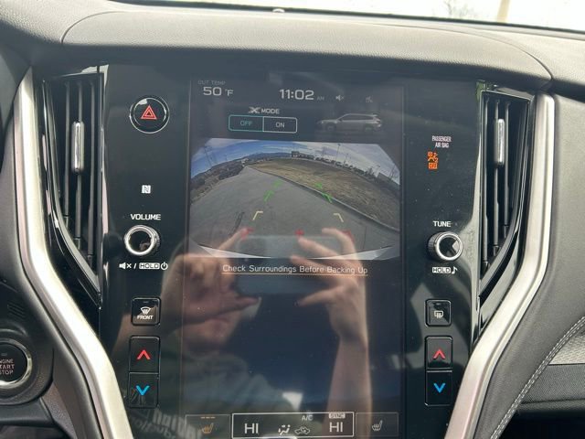 Used 2025 Subaru Outback Premium image 21