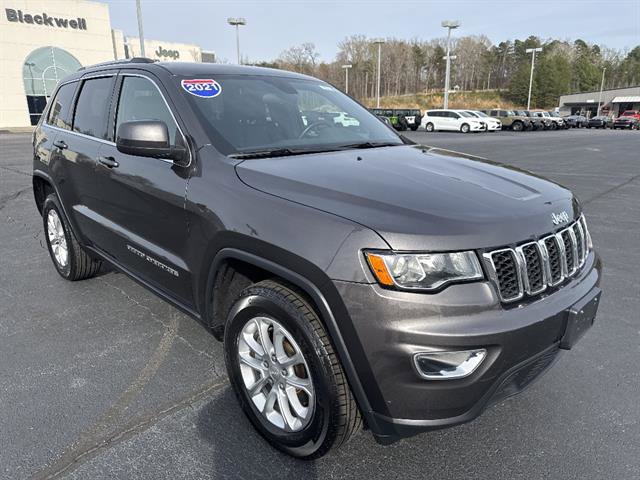 Used 2021 Jeep Grand Cherokee Laredo X image 1