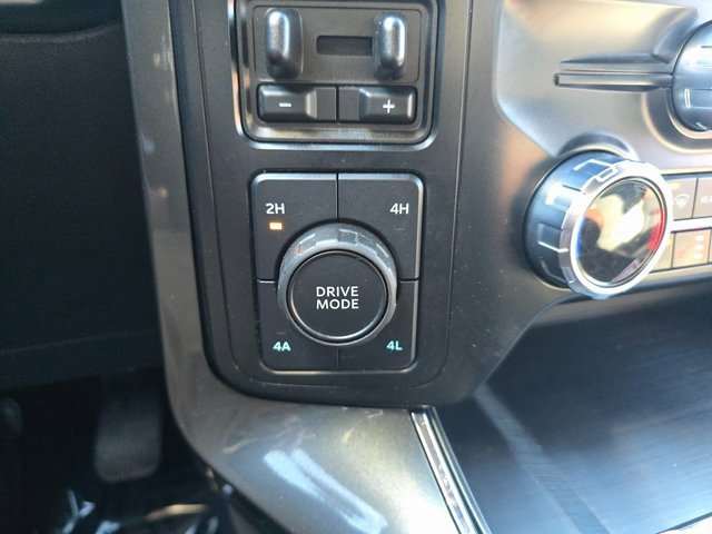 Used 2023 Ford F150 Lariat w/ Equipment Group 502A High image 21