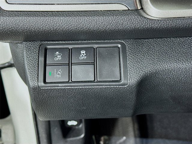 Used 2018 Honda Civic Touring image 11