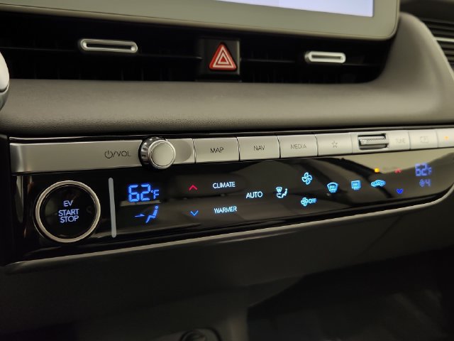 Certified 2024 Hyundai Ioniq 5 Limited AWD/4WD image 27